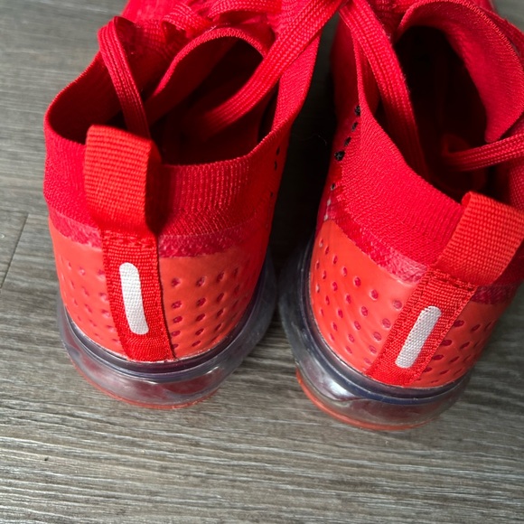 Nike vapor max Red Flyknit - Picture 4 of 17